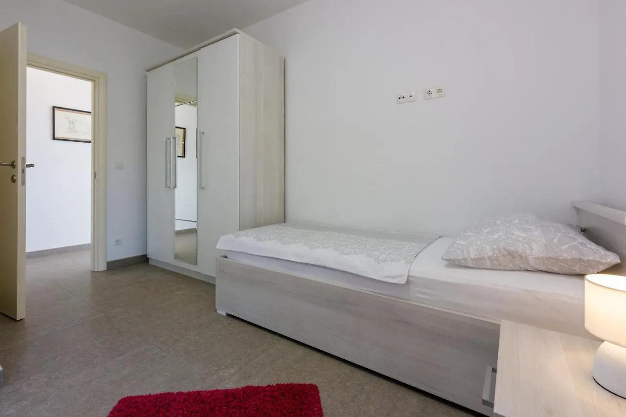 Anton 1 Apartment Crikvenica 0*,  Croatia